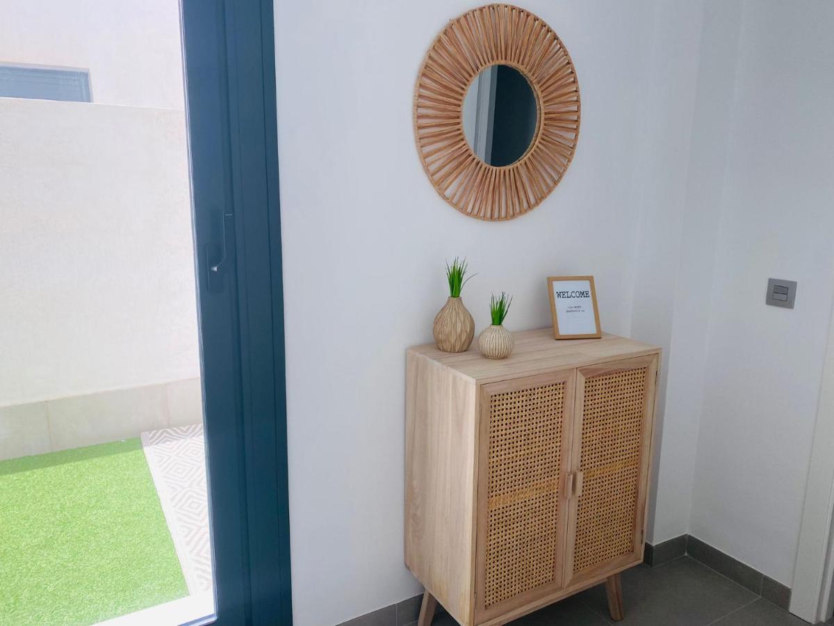 Bonito Apartamento De 2 Habitaciones Con Terraza มาลากา ภายนอก รูปภาพ